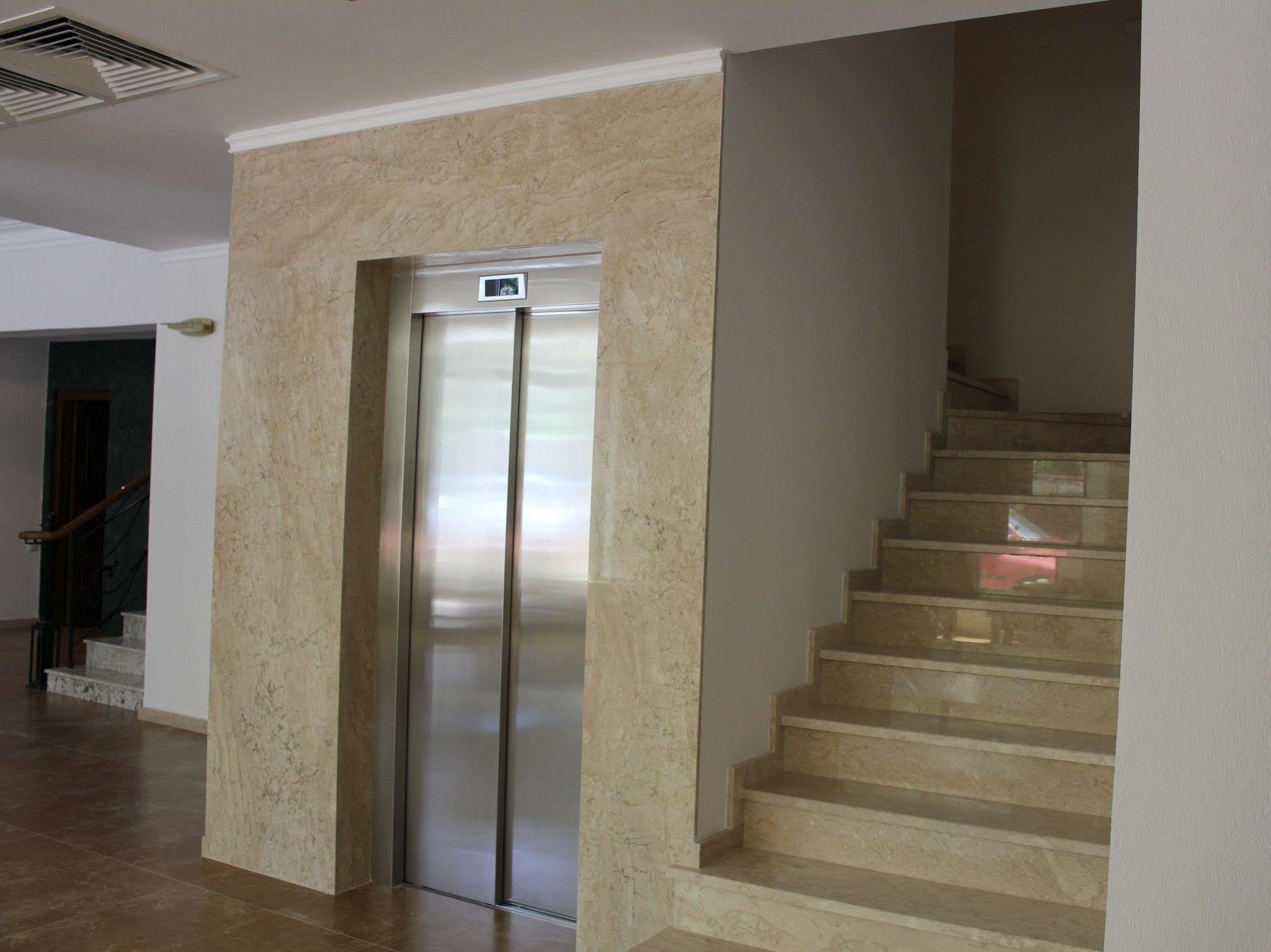 Tbilotel Tiflis Dış mekan fotoğraf